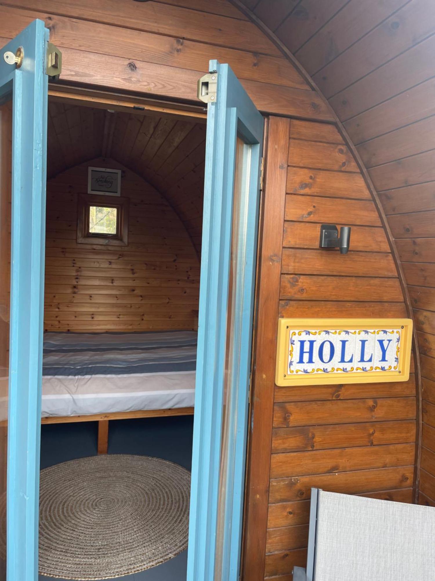 Glamping In The 2Nd Field Hotel Aughrim Luaran gambar